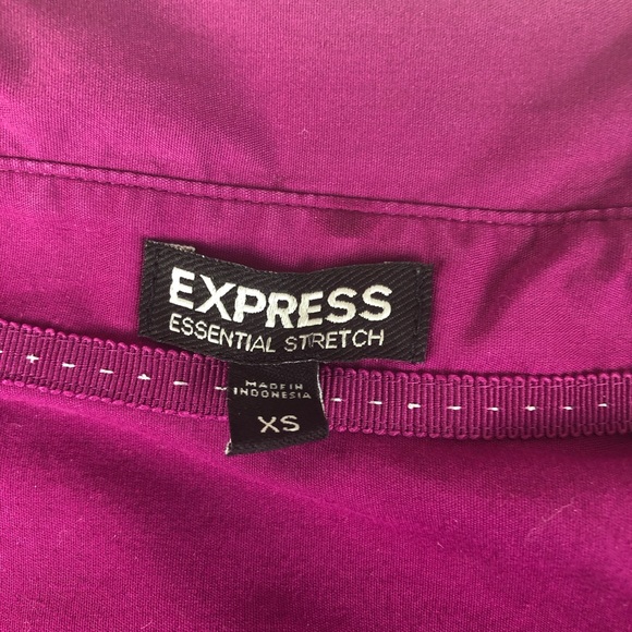 Women’s fuchsia button up, brand: Express, size xs - Picture 3 of 3
